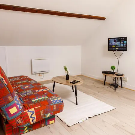 La Place Servant 3 * Montluçon